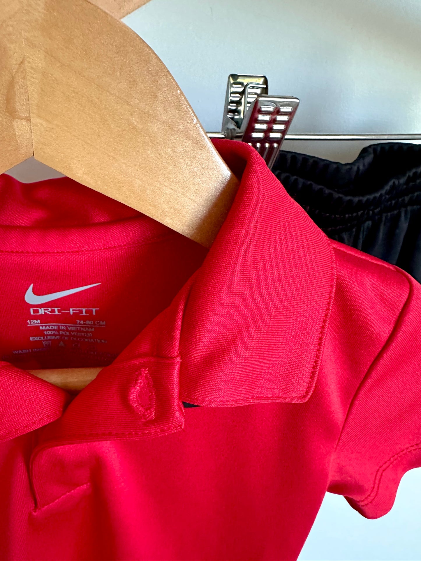 Nike Dri-Fit 2 Piece T-shirt + Shorts Set / 12m