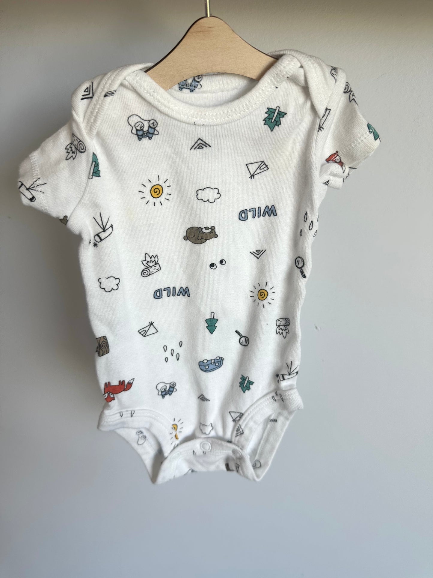 Set of 3 Newborn Bodysuits / 0m