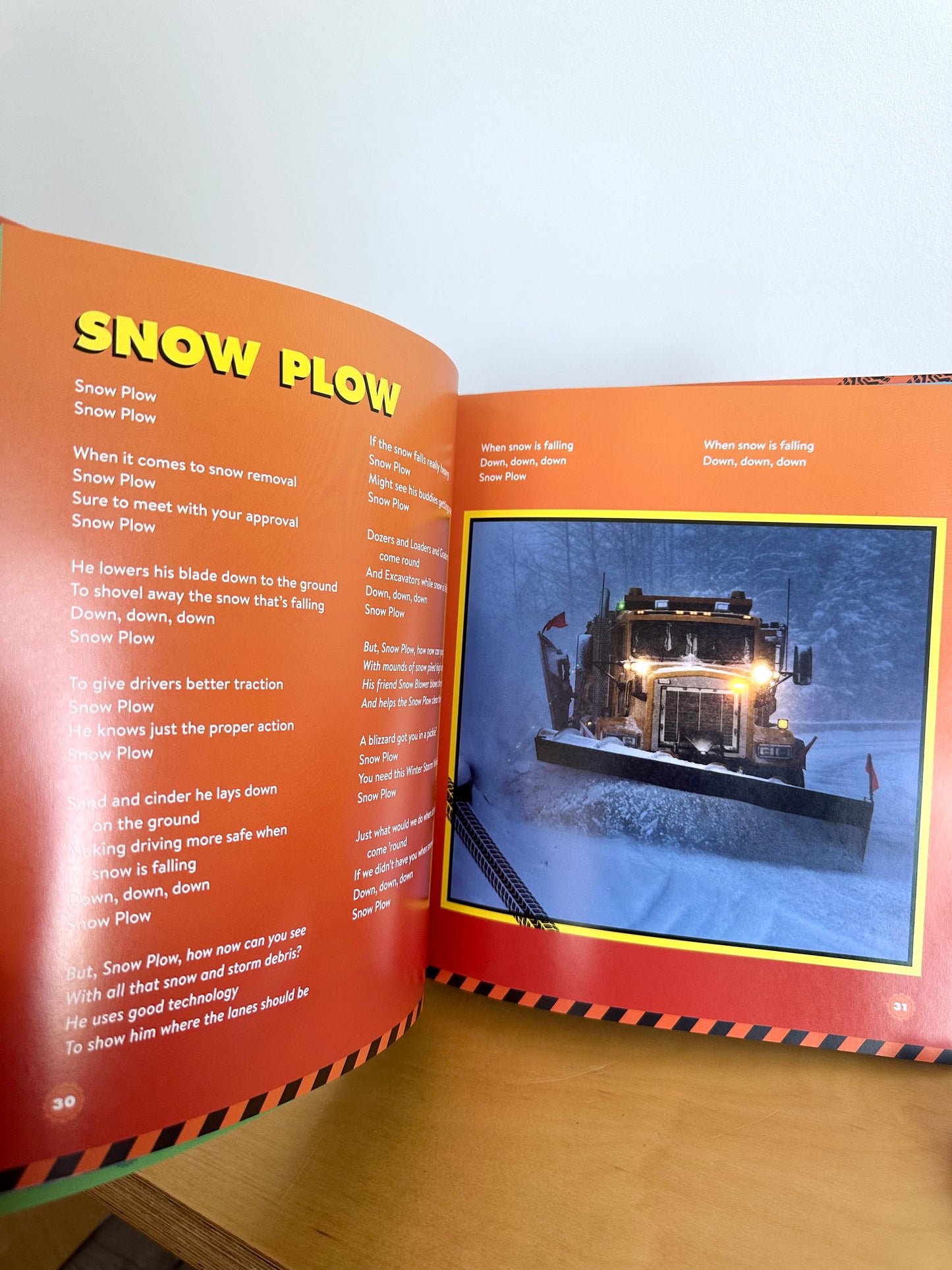 Truck Tunes Hardcover Book / 0-5 years
