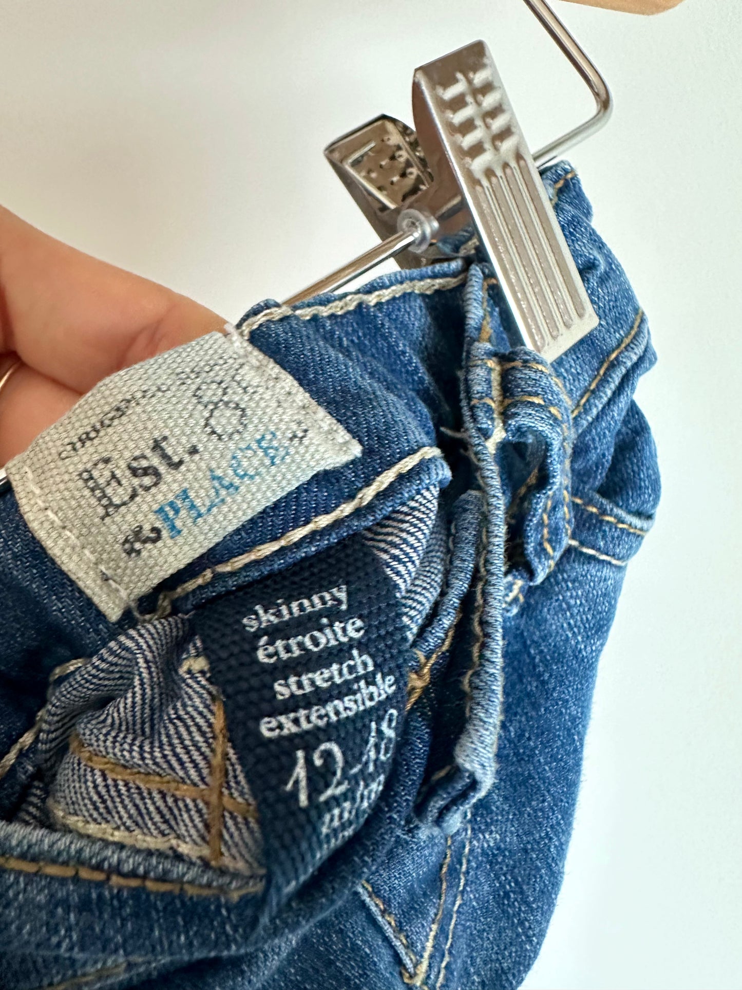 Back Pocket Blue Jeans / 12-18m