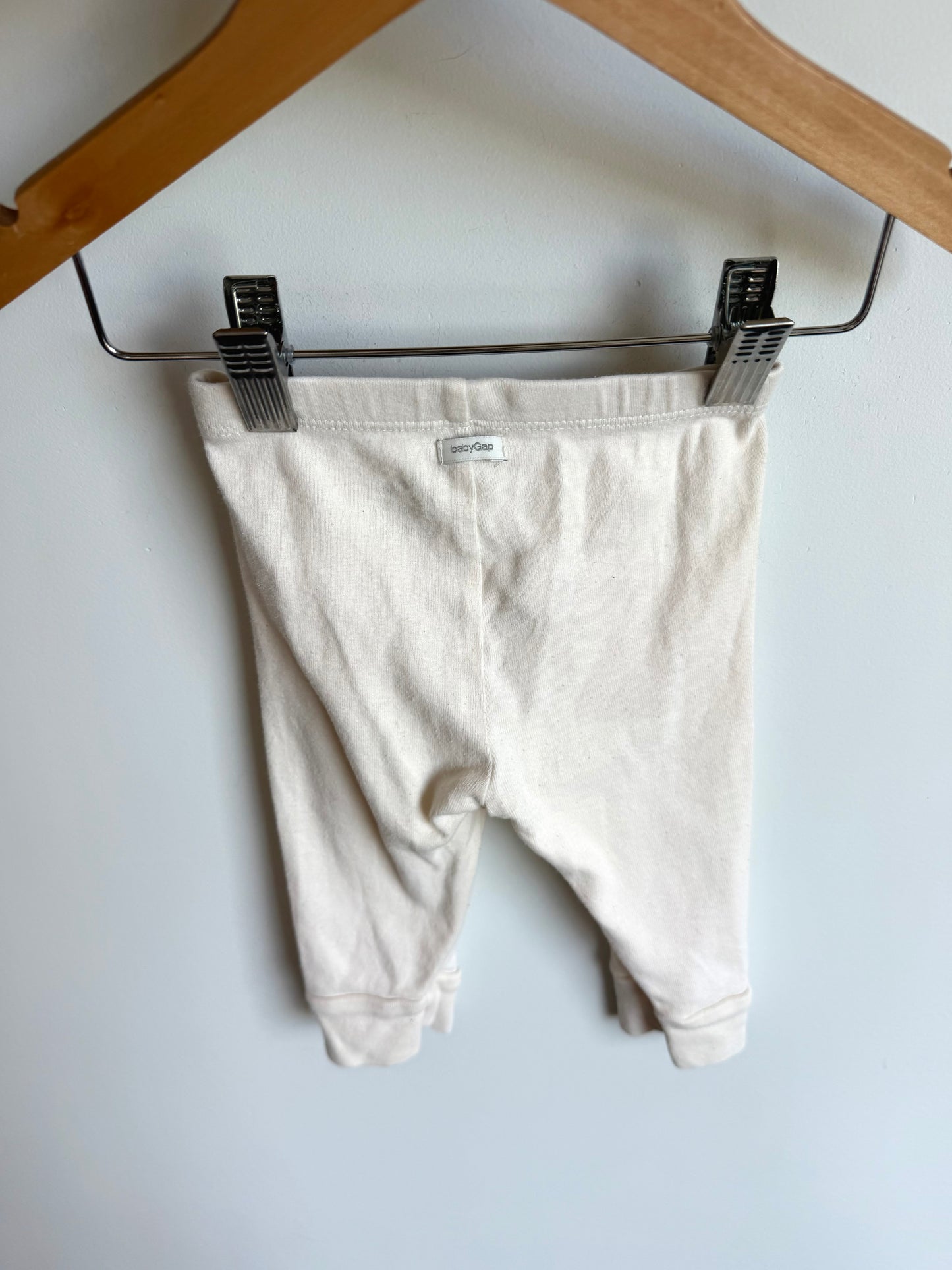 White Tapered Pants / 6-12m