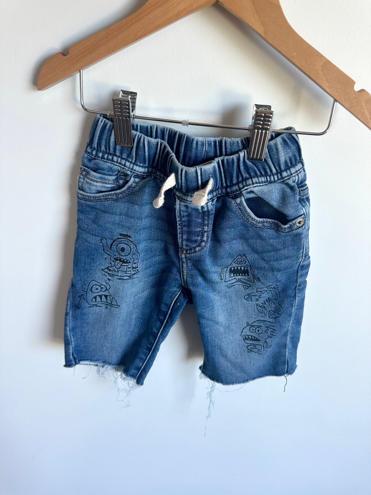 Gap Cut Off Monster Jeans / 12-18m