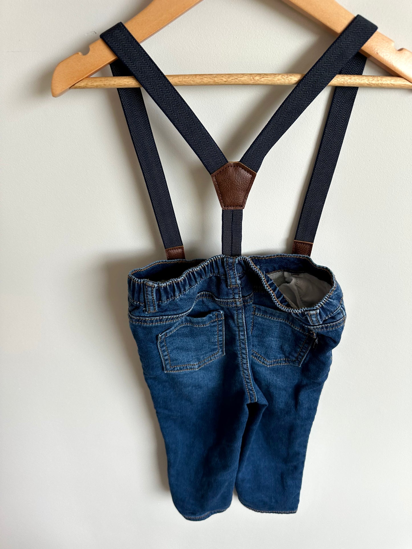 Jeggings with Suspenders / 24m