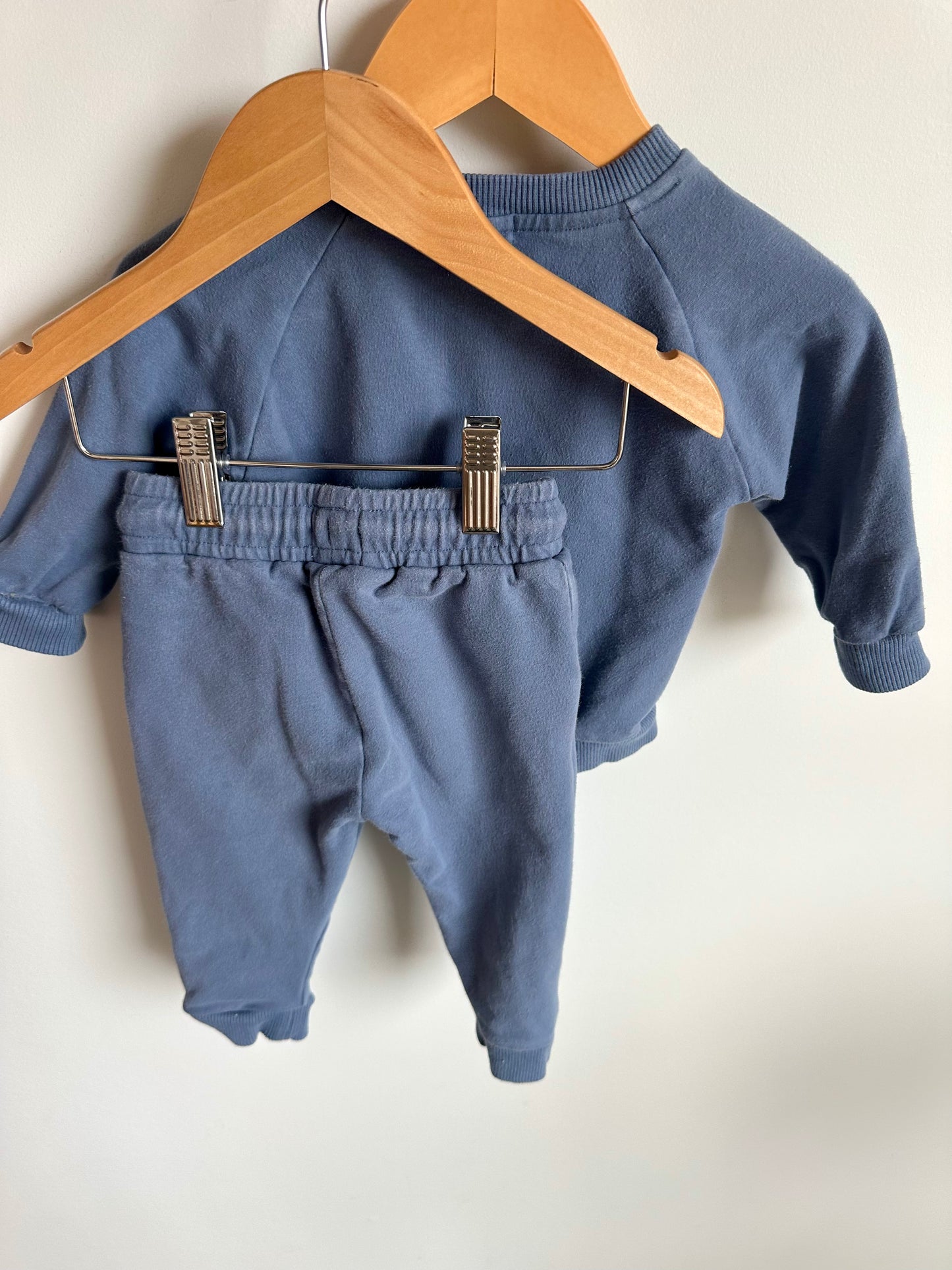 Smoky Blue Organic Sweater + Pants Set / 6-12m