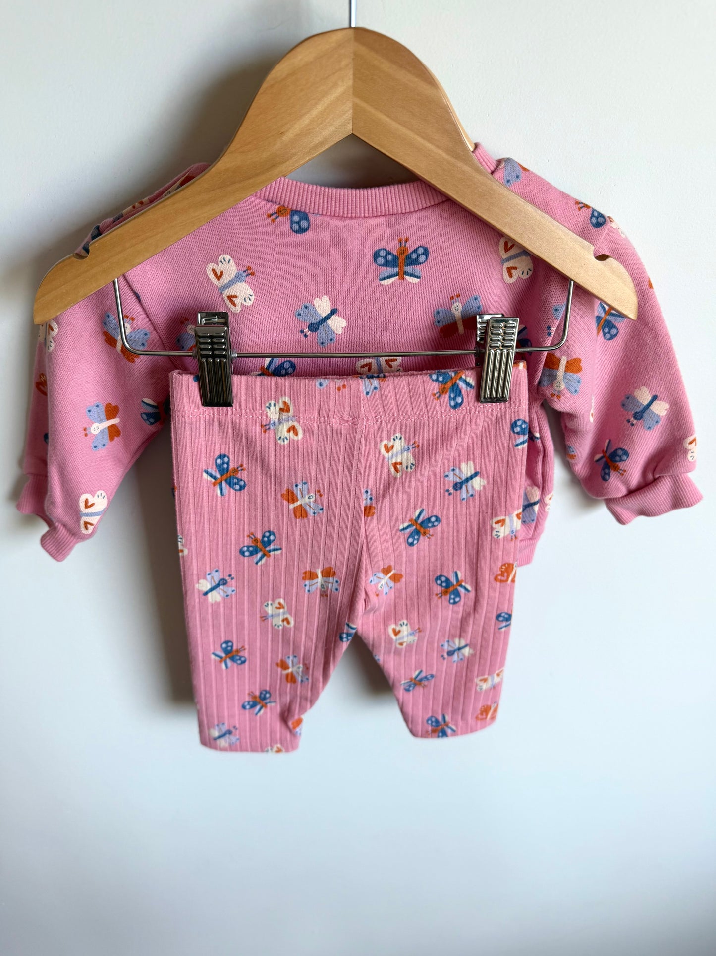 Butterfly Pink Sweater + Pants Set / 3-6m