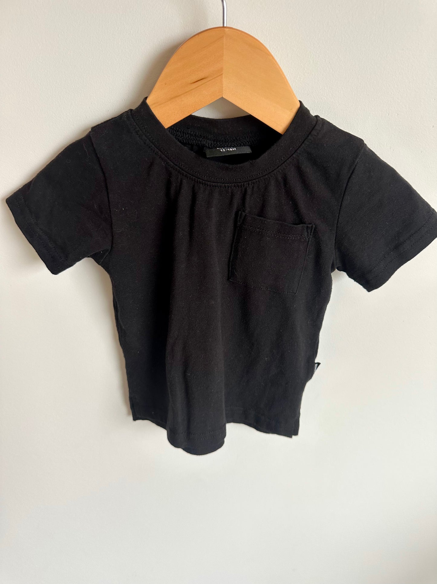 Black Pocket T-Shirt / 12-18m
