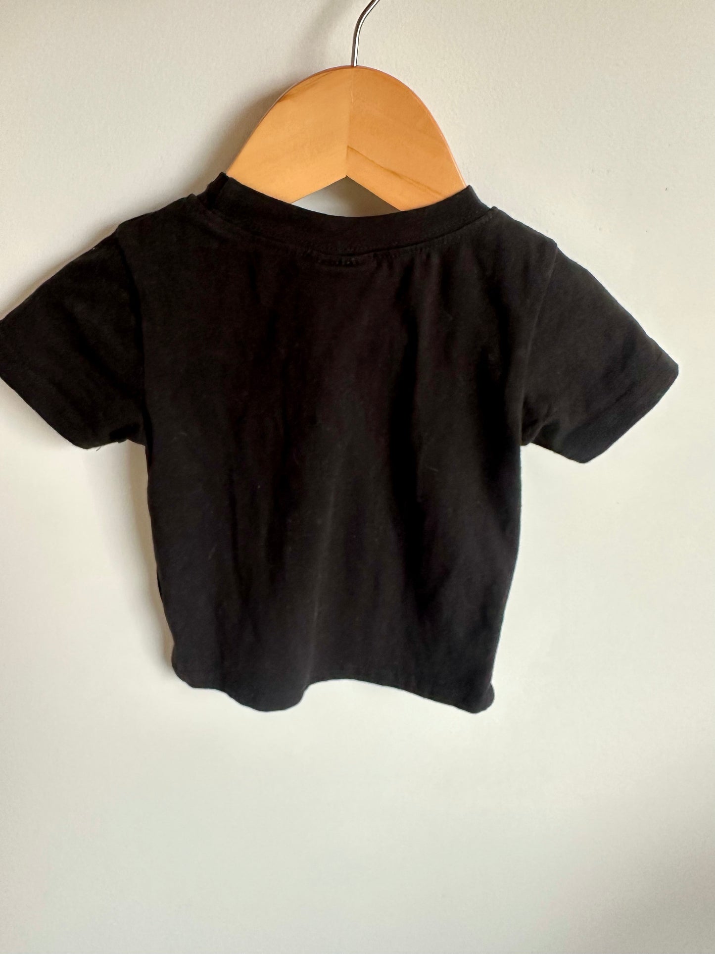 Black Pocket T-Shirt / 12-18m