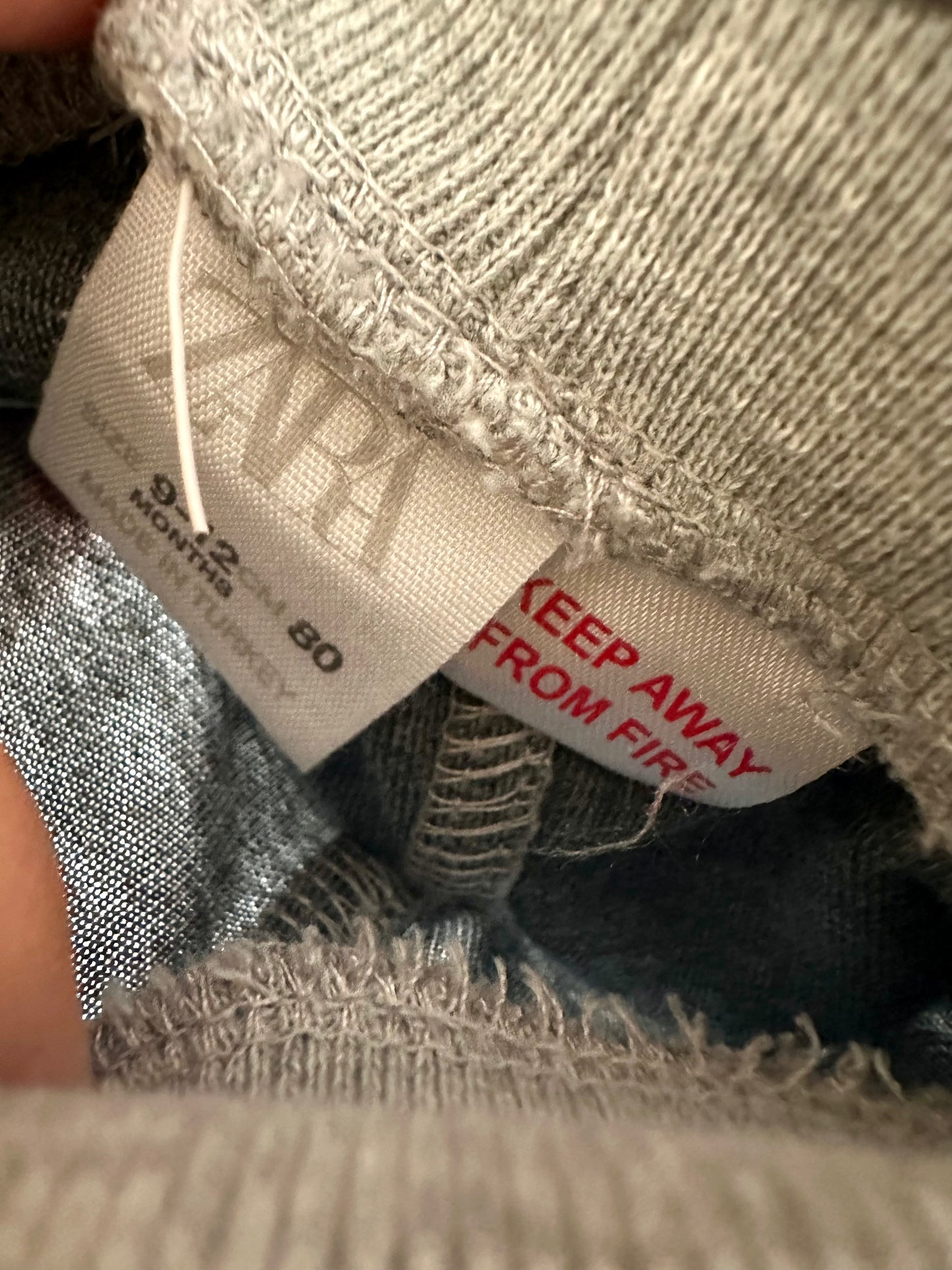 Grey Sweatpants with Black Zipper / 9-12m