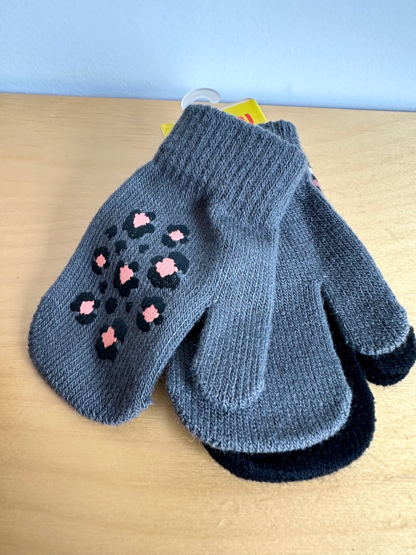 Kombi Animal Mits (With Tags) / 2-4T