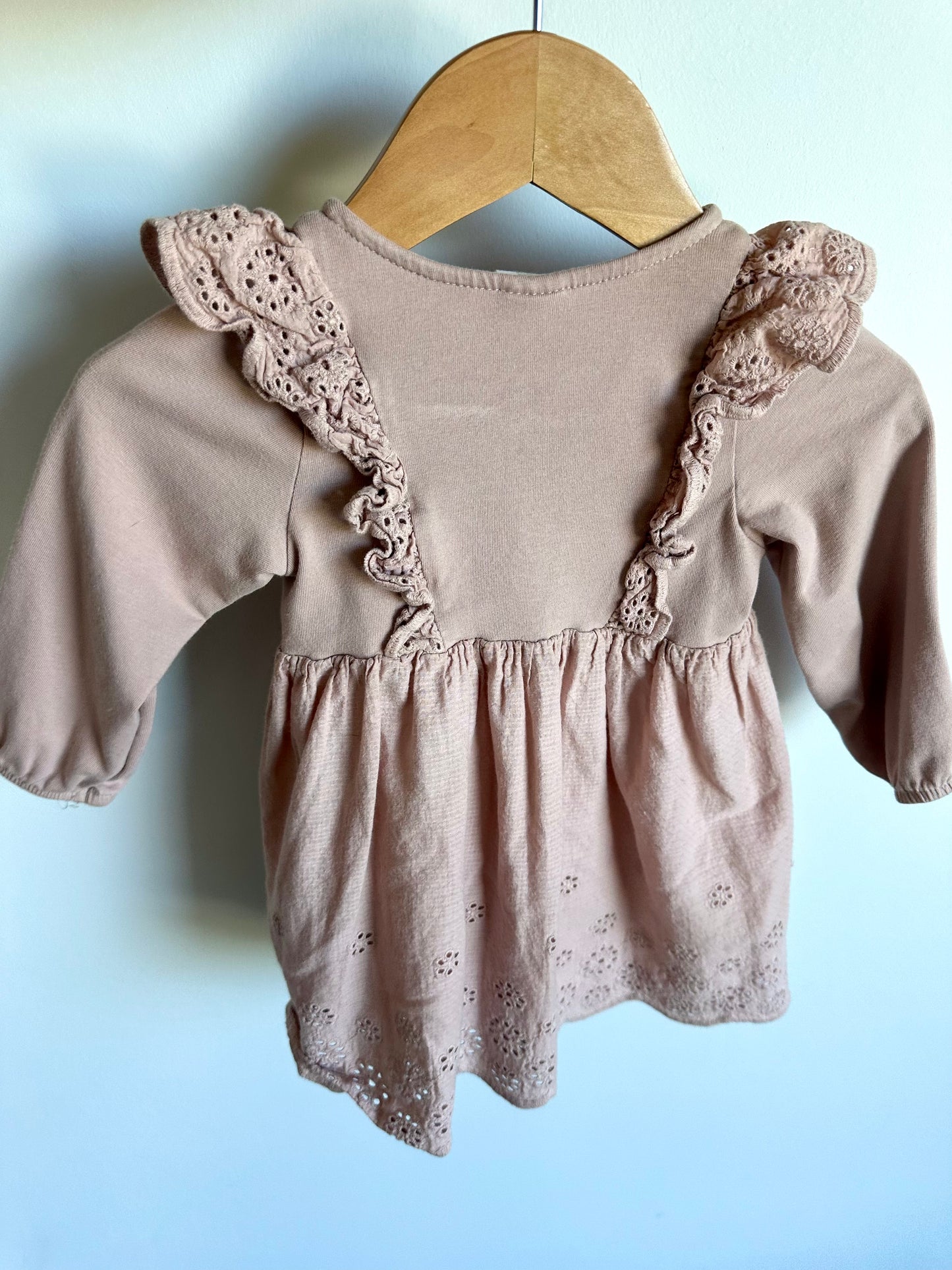 H&M Blush Eyelet Dress / 6-9m