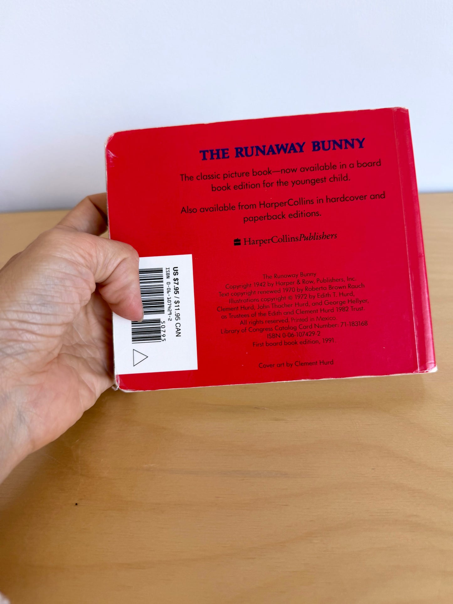 The Runaway Bunny Board Book / 0-2 years