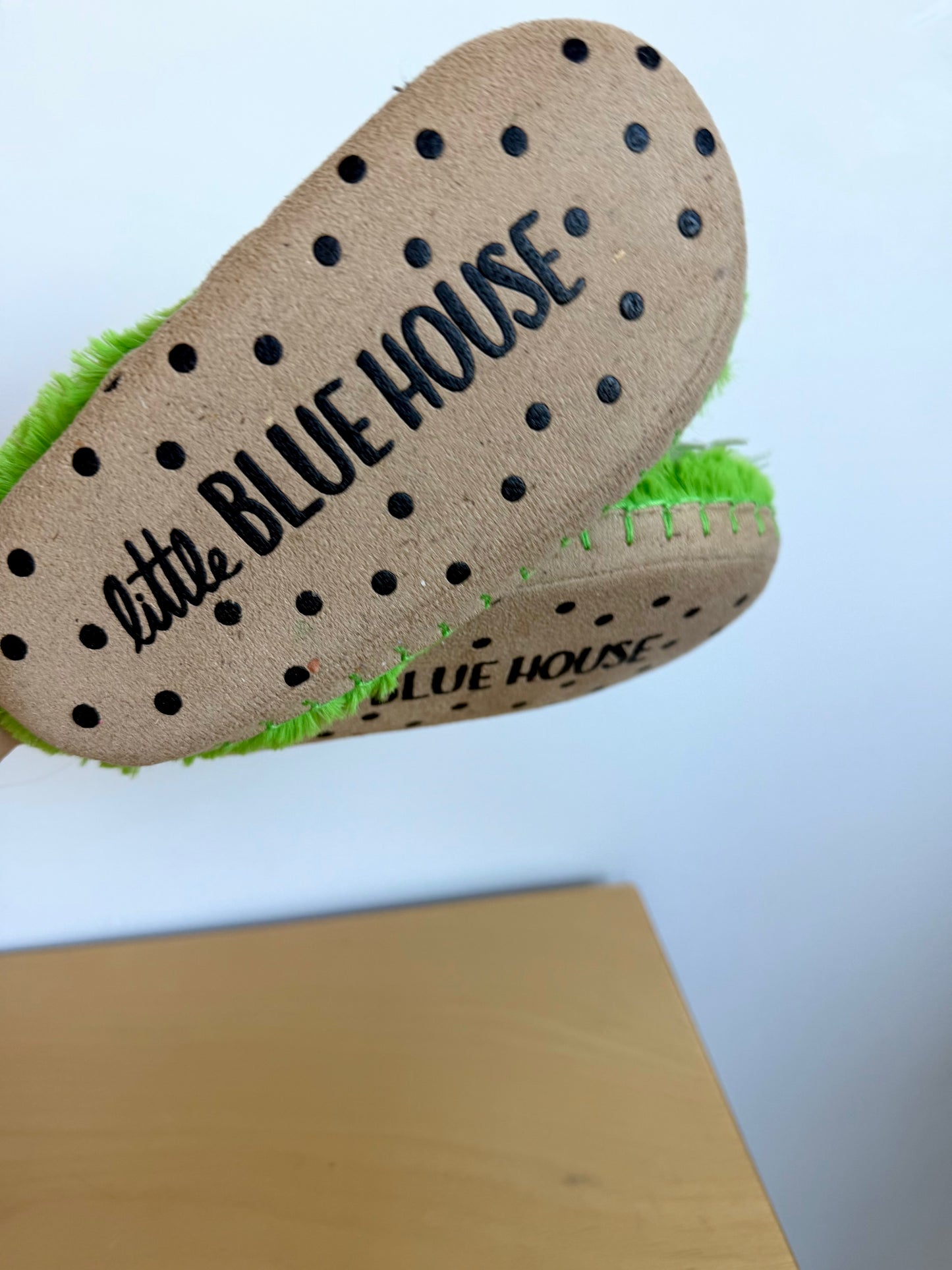 Green Croc Slippers / Size 11-13 Little Kid