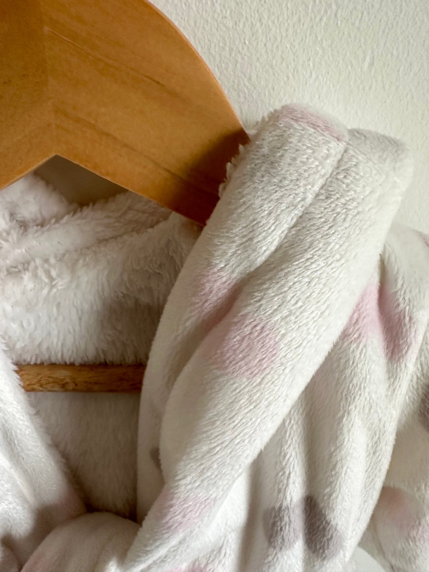 Soft Heart Hood Housecoat / 6m?
