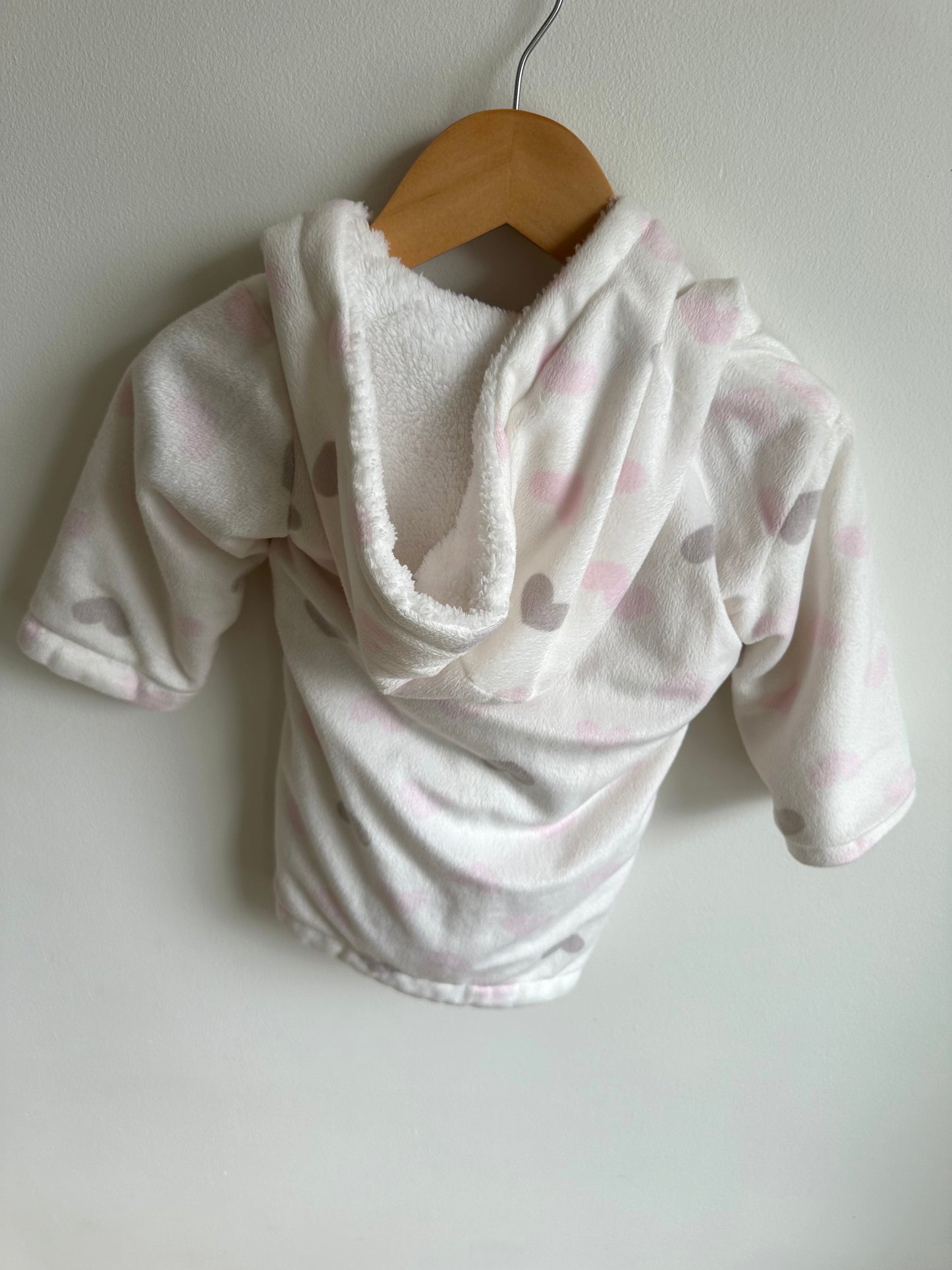 Soft Heart Hood Housecoat / 6m?