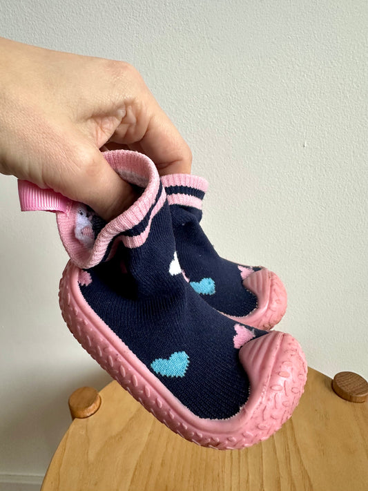 Heart Sock Shoes / Size 3 Toddler
