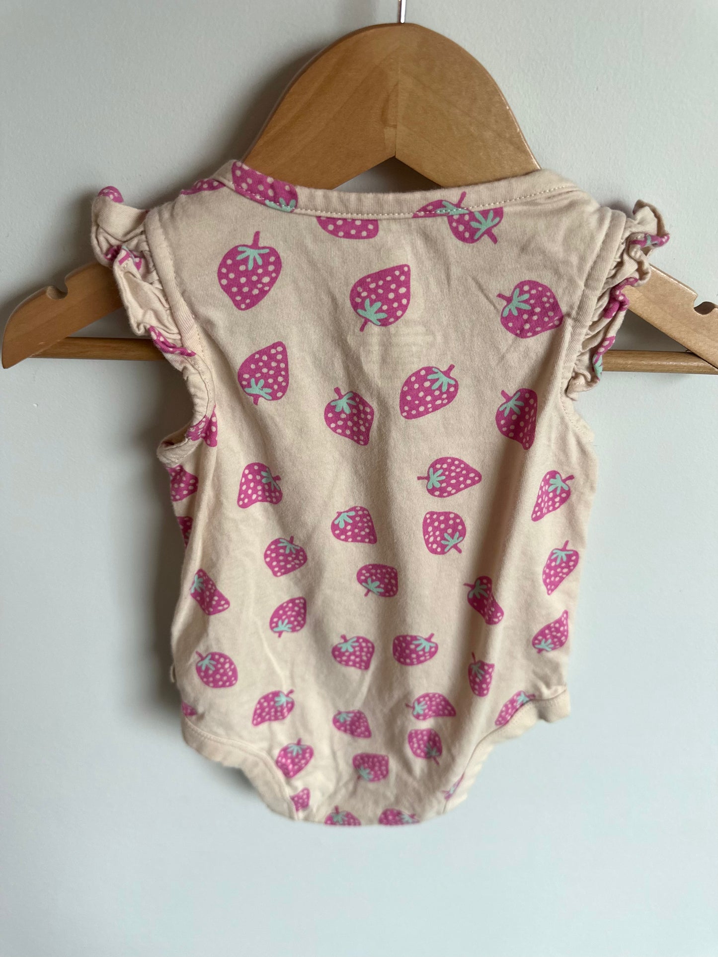 Strawberry Pattern Bodysuit / 6-12m