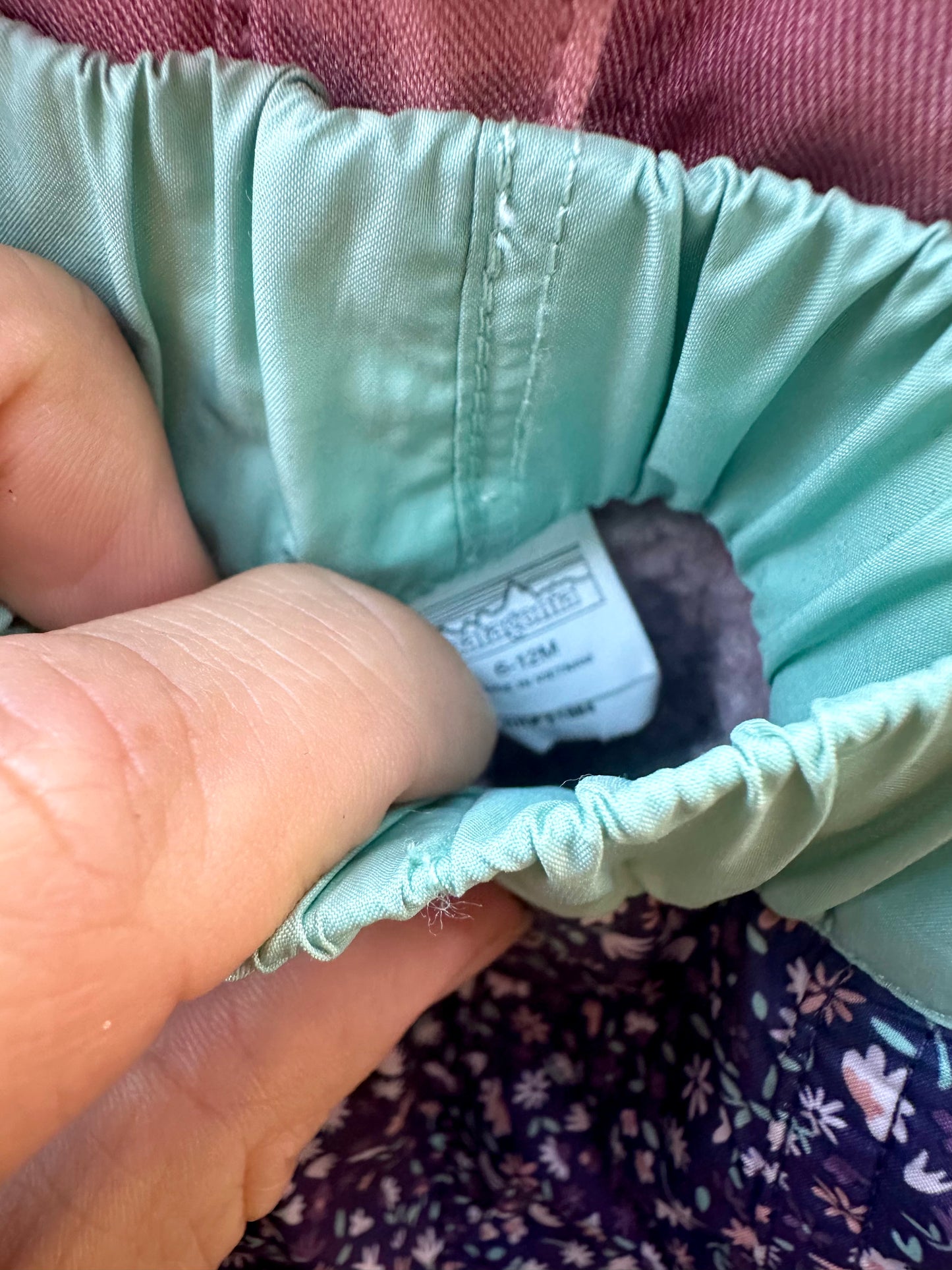 Patagonia Outdoor Floral Pants / 6-12m
