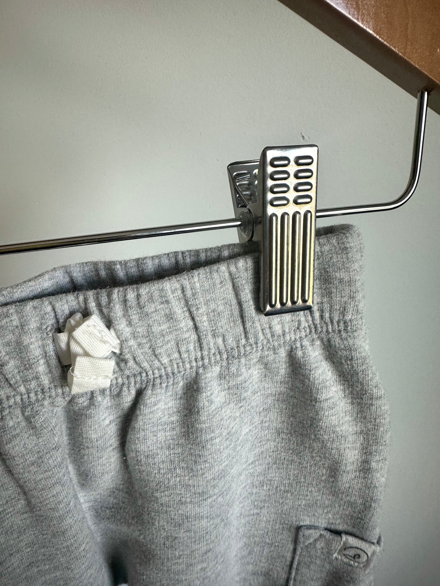 Tapered Grey Pants / 9m