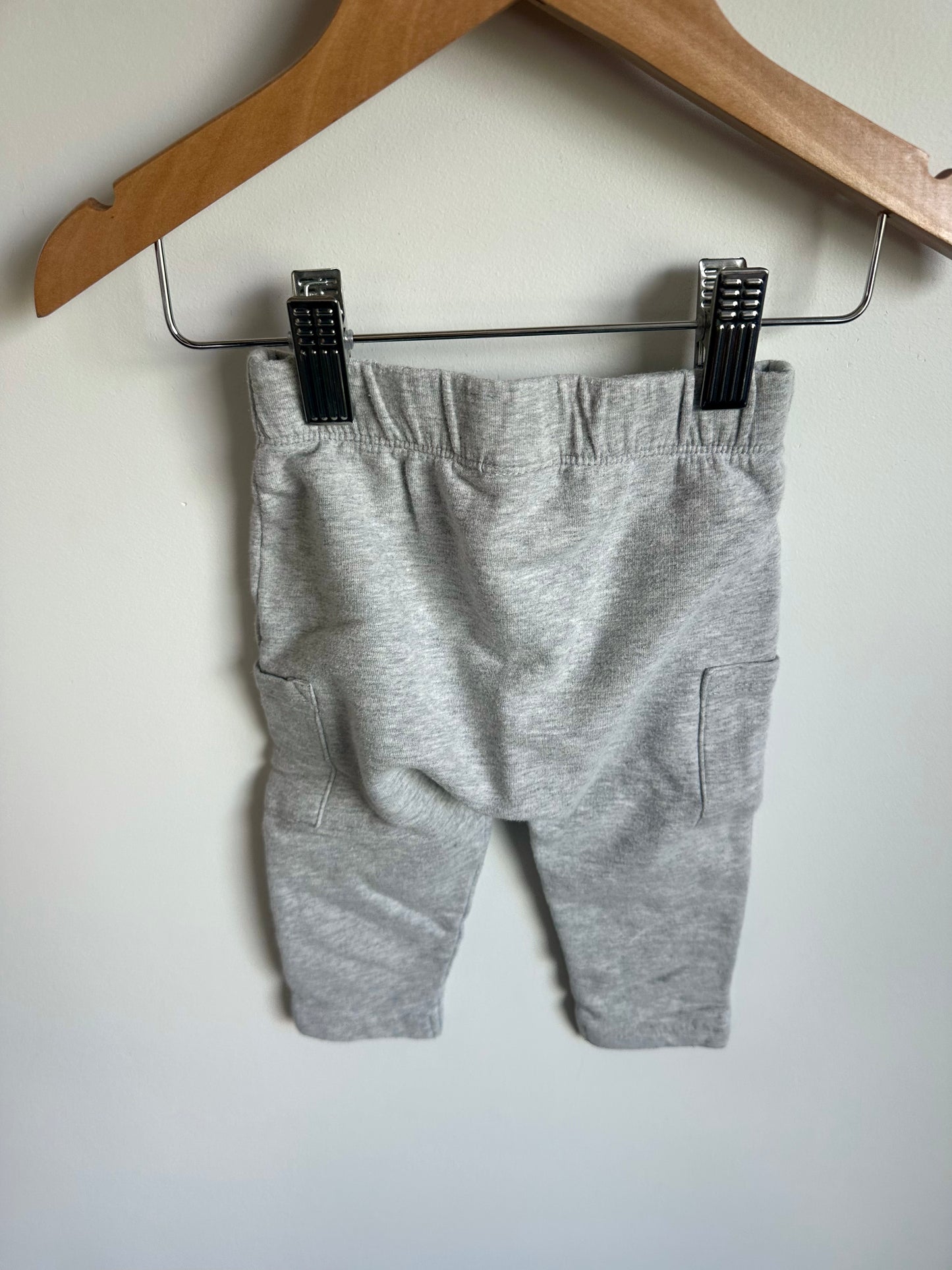 Tapered Grey Pants / 9m