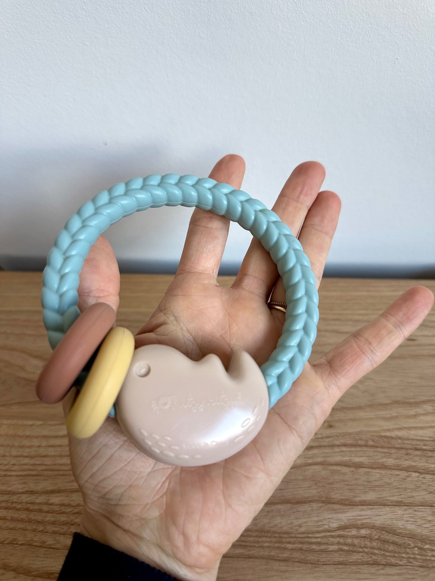 Sloth Grab Ring Toy