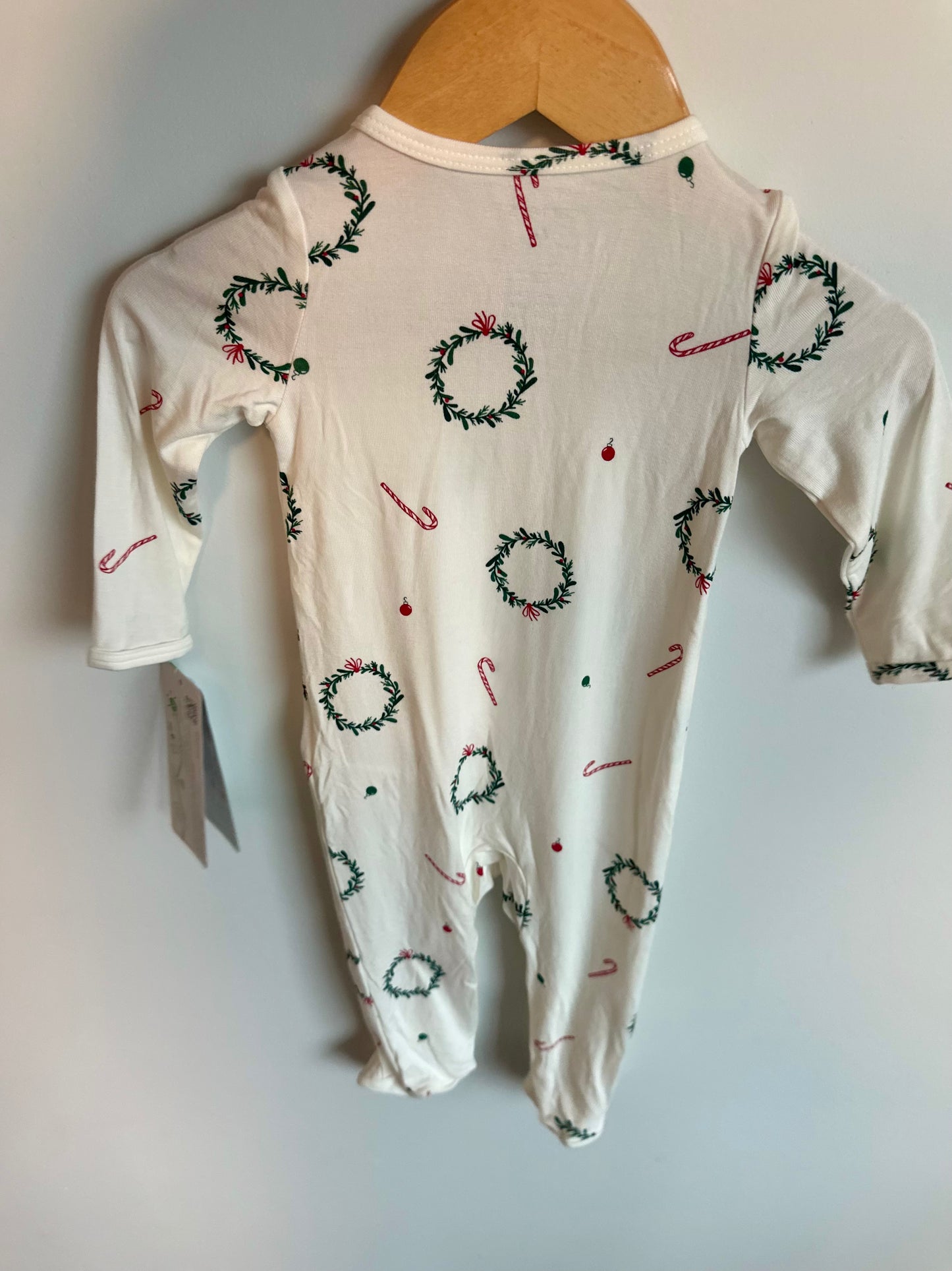 Christmas Wreath Sleeper (With Tags) / 6m