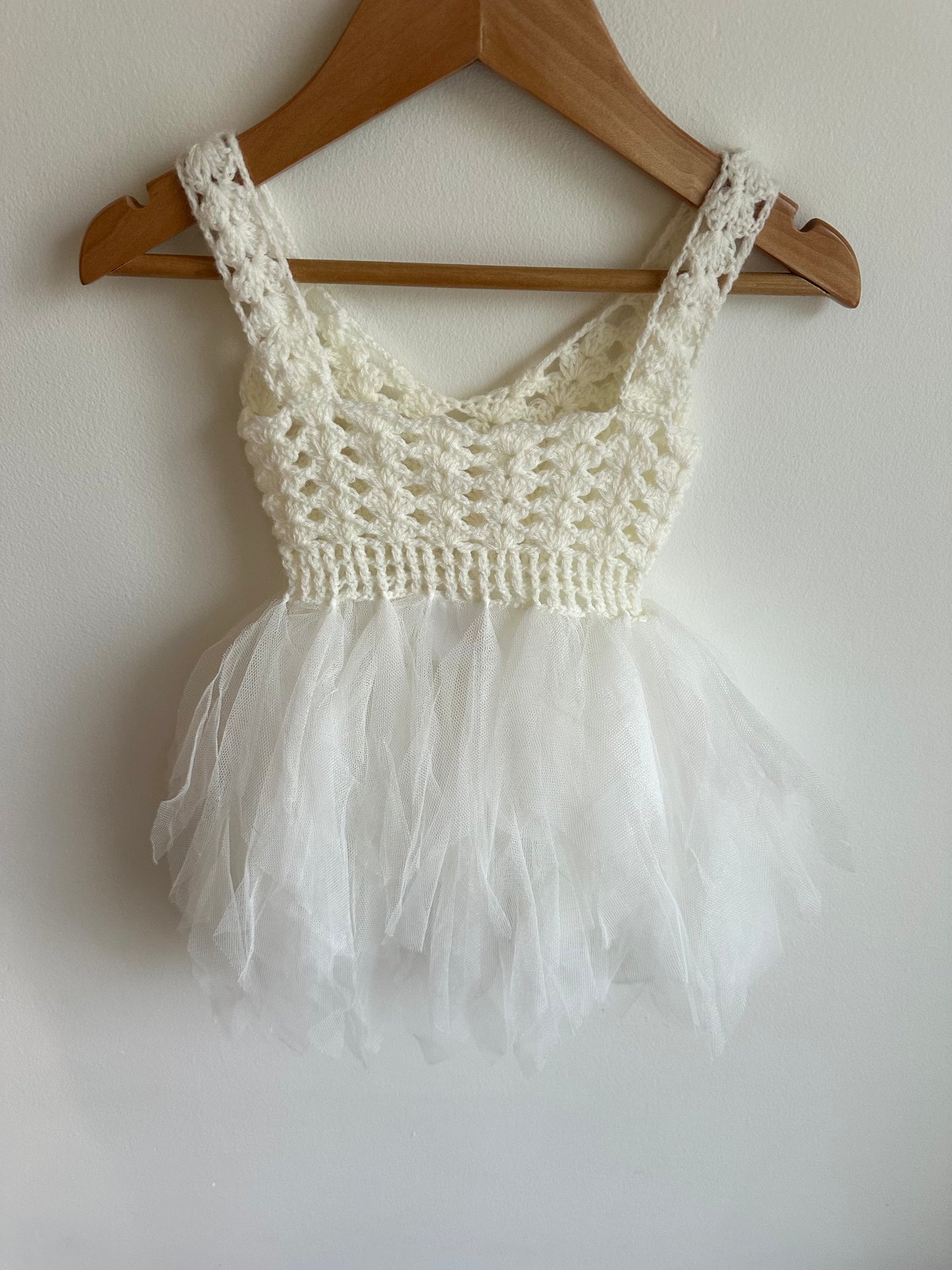 White Tulle Dress / 0-6m