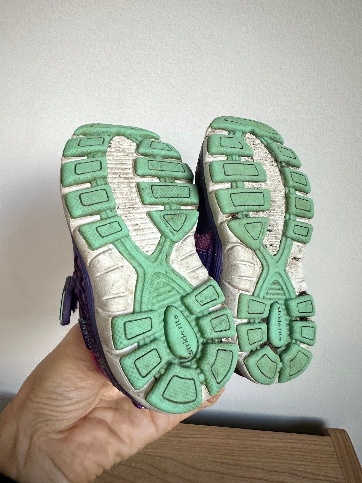 Stride Rite Purple Sneakers / Size 4 Toddler