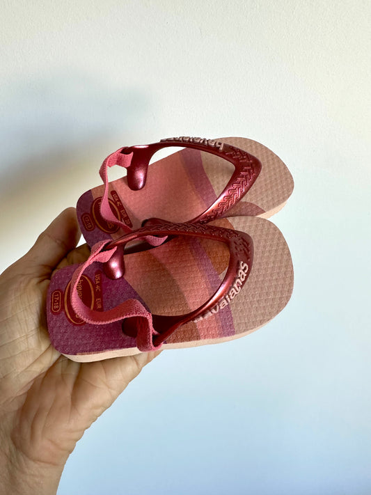 Pink Strap Sandals / Size 4 Toddler