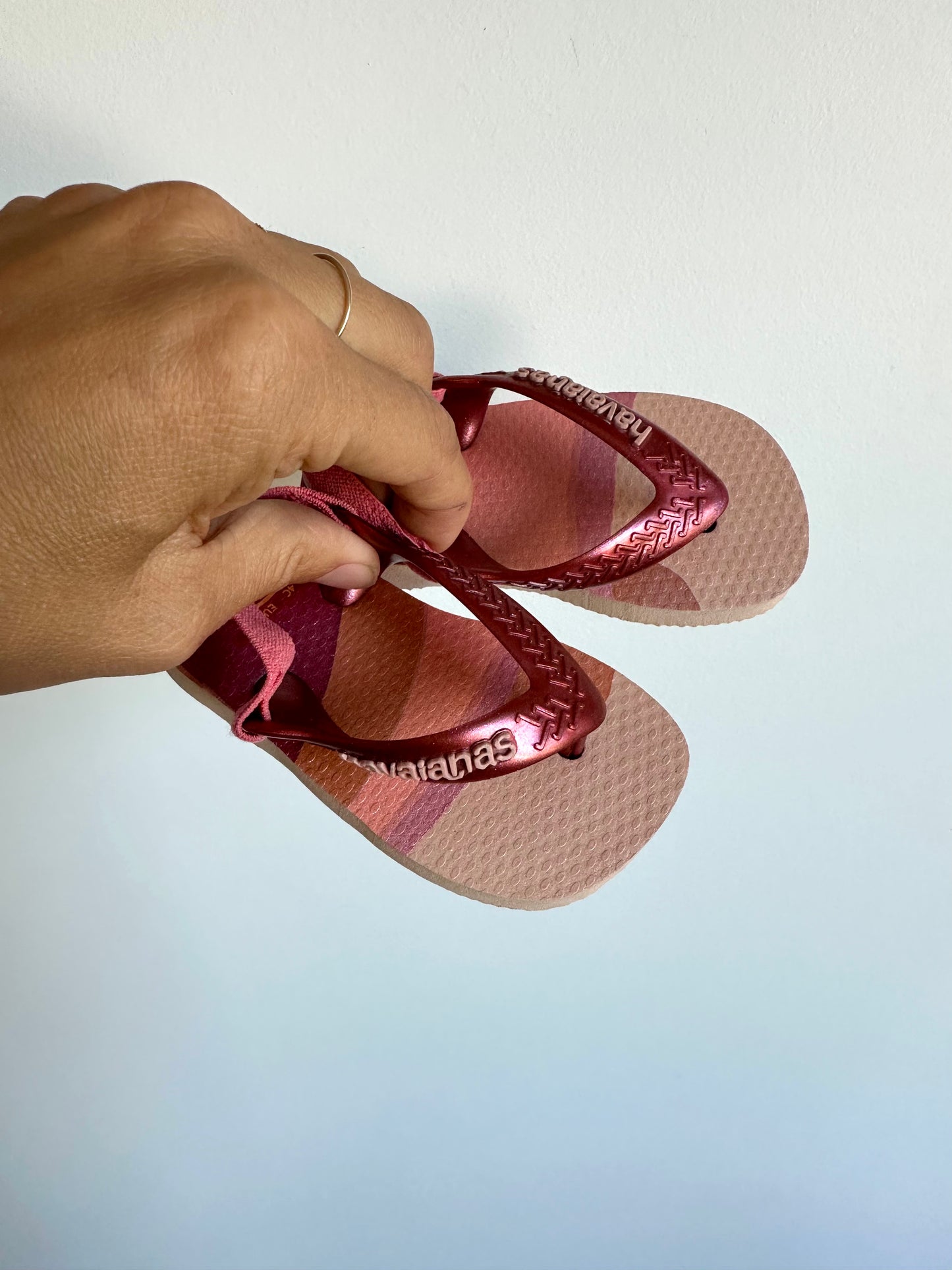Pink Strap Sandals / Size 4 Toddler