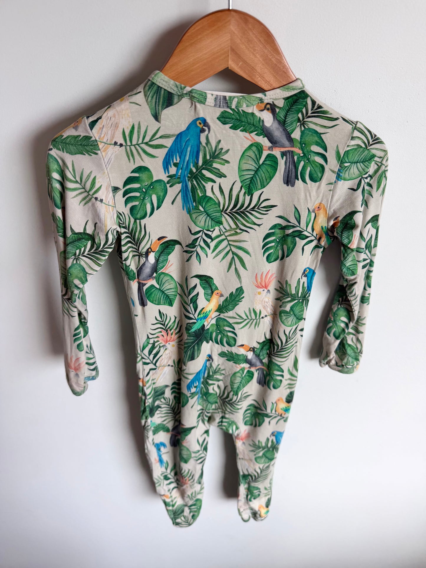 Bambi & Birdie Bamboo Parrots Sleeper / 18-24m