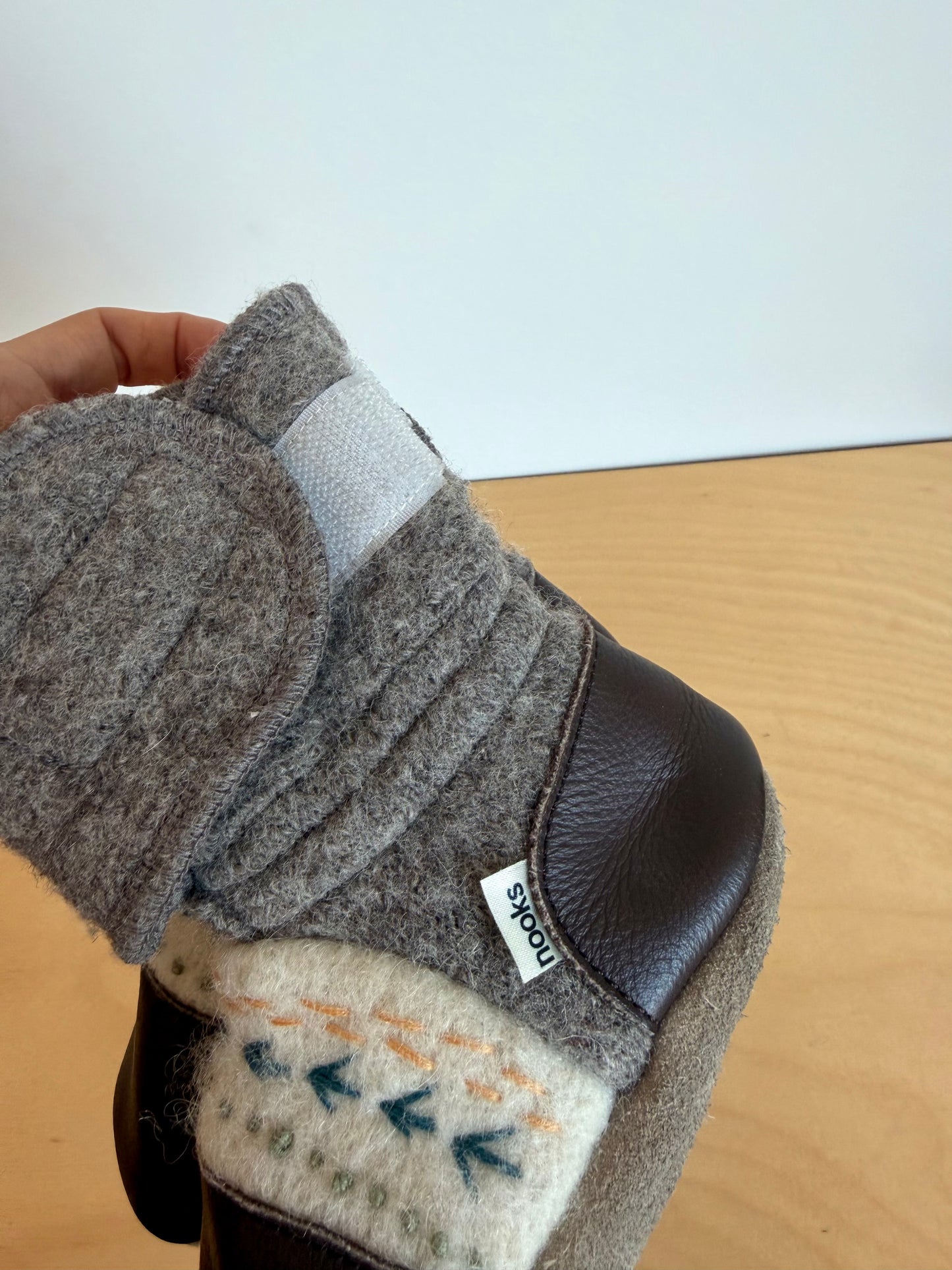 Nooks Wool Embroidery Boots / Size 7 Toddler