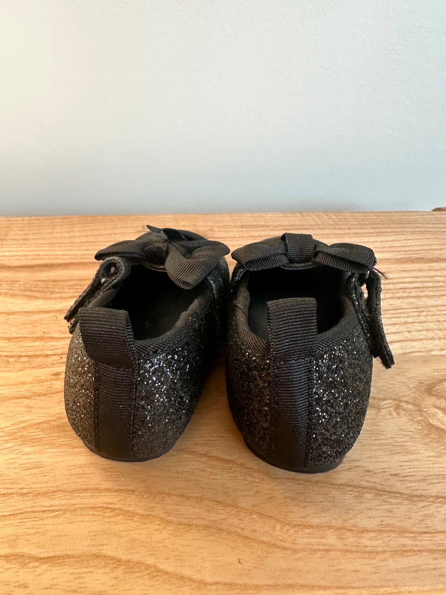 Black Sparkly Ballet Flats / Size 4 Toddler