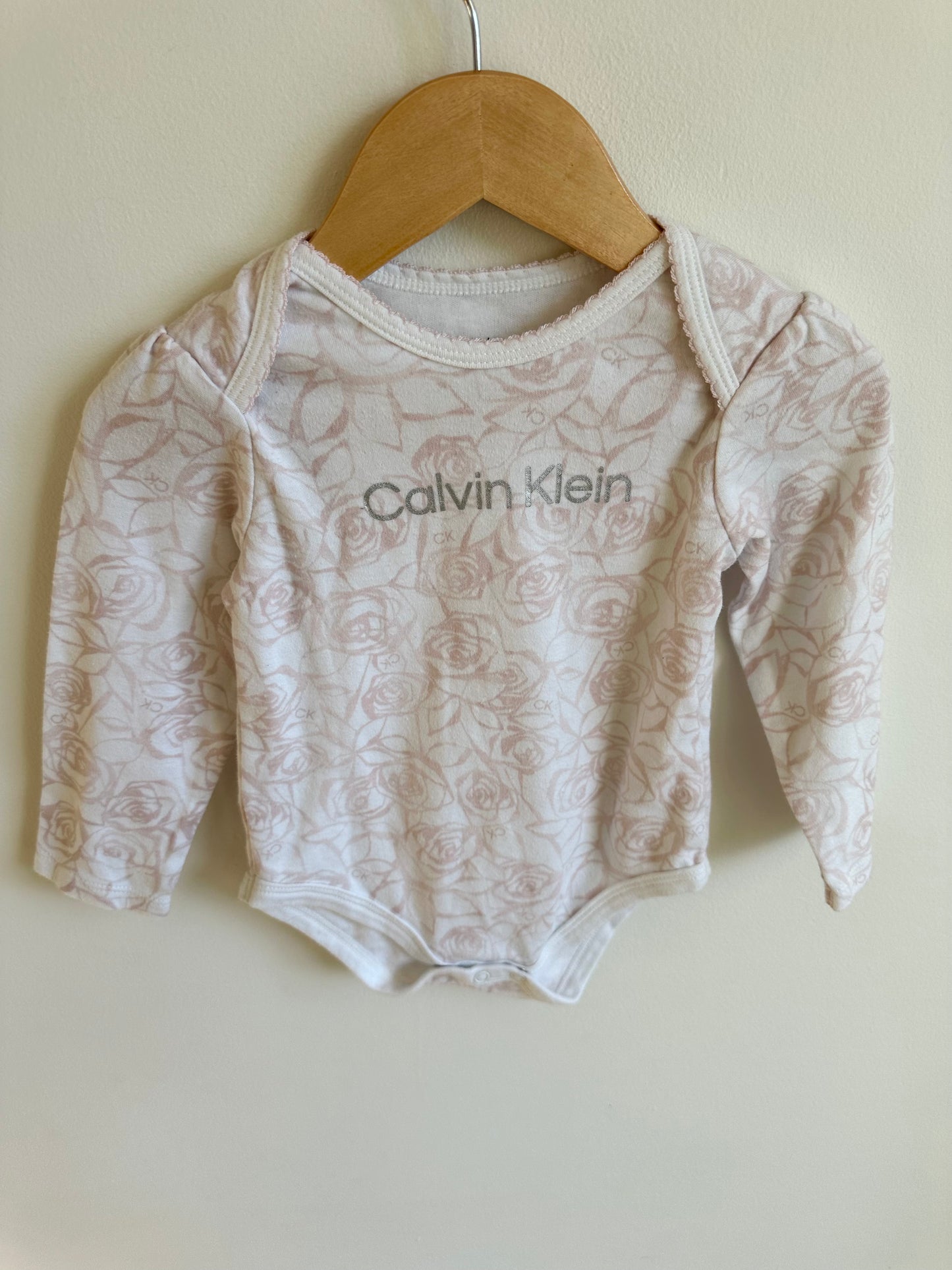 Calvin Klein Rose Bodysuit / 18m
