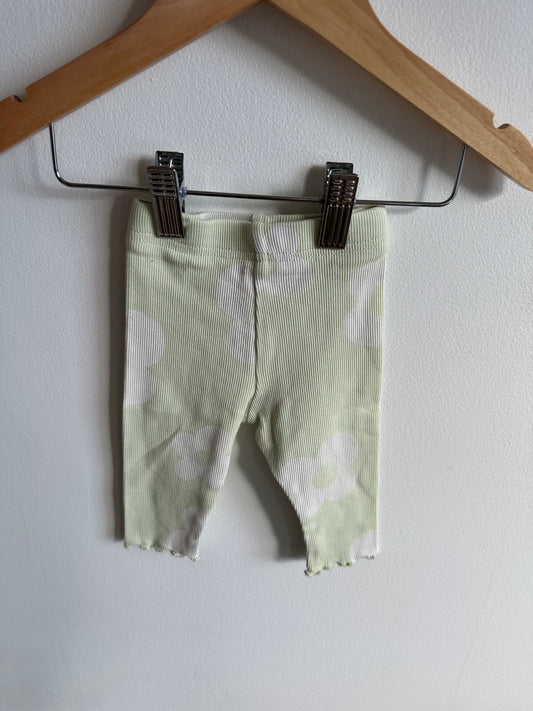 Pastel Green Flower Pants / 3-6m
