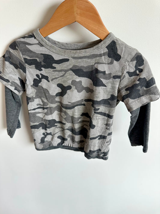 Camo T-Shirt with Long Sleeve Top / 2T