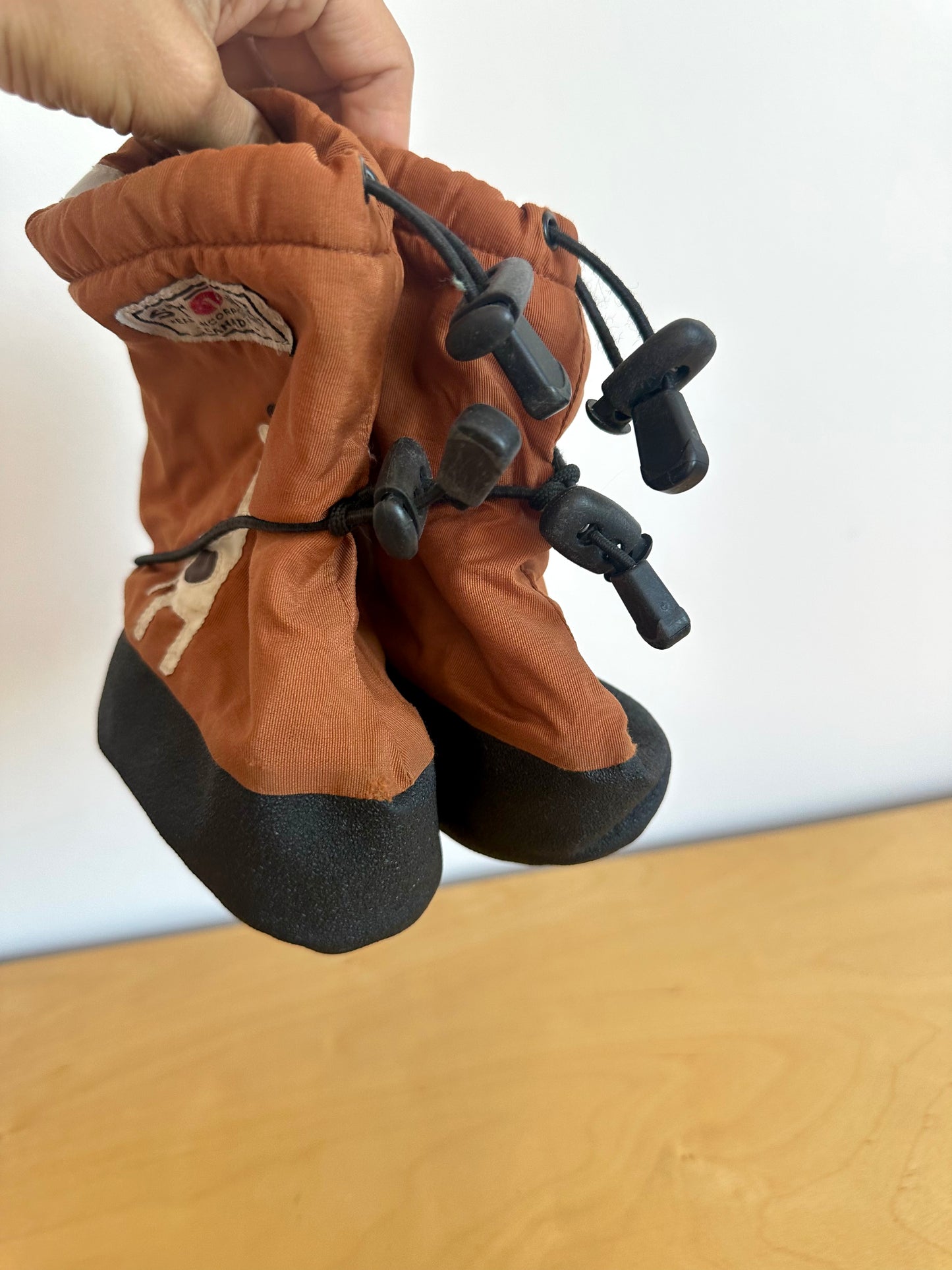 Giraffe Waterproof Stonz Boots / Medium (Size 3 Infant)