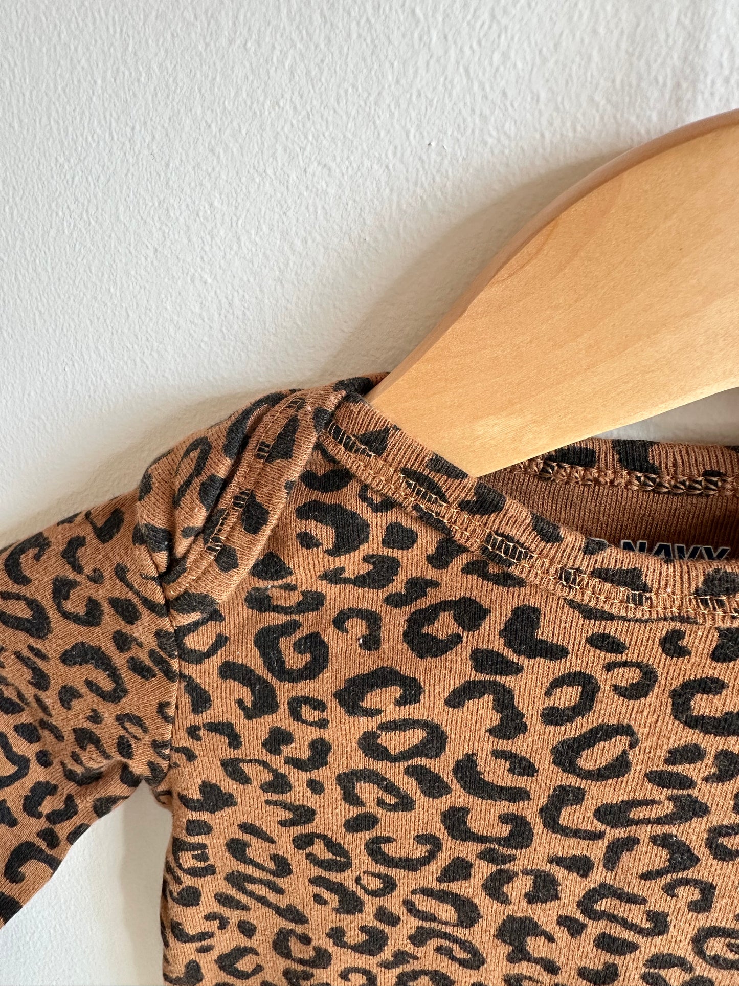 Animal Print Long Sleeve Bodysuit / 3-6m