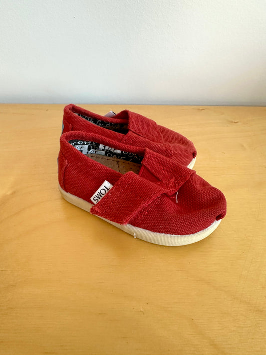 Toms Red Shoe / Size 3 Infant