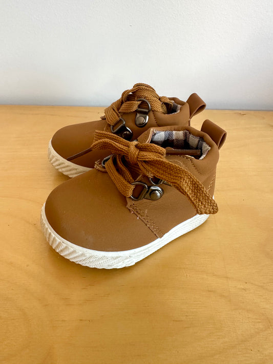 Tan Lace Up Shoes / Size 2 Infant