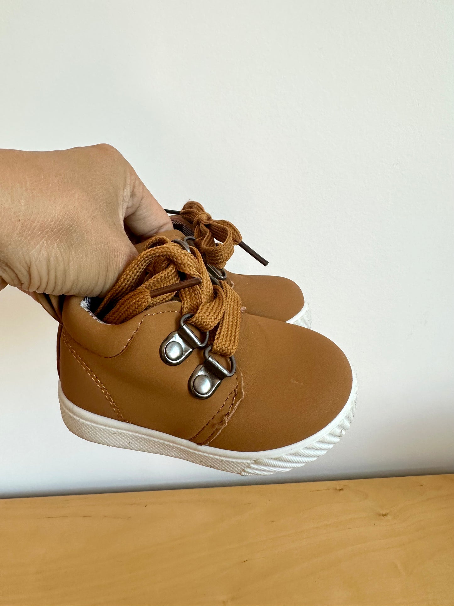 Tan Lace Up Shoes / Size 2 Infant