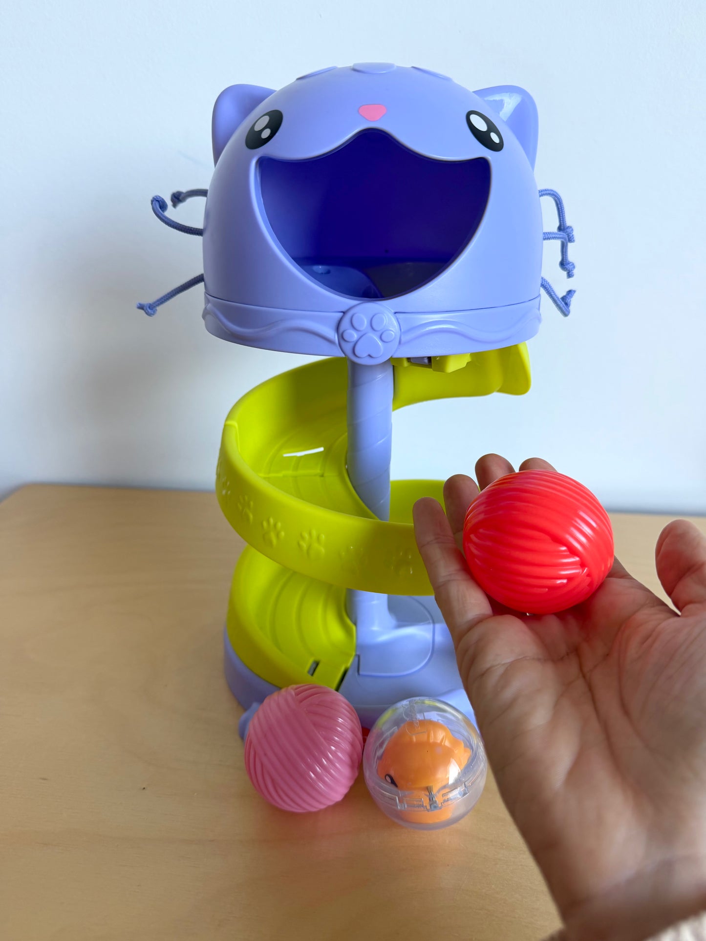 Cat Ball Slide Toy (No Shipping)