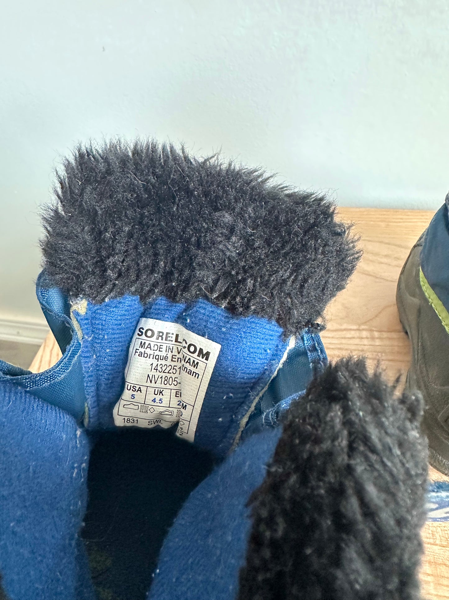 Sorel Winter Blue Boots / Size 5 Toddler