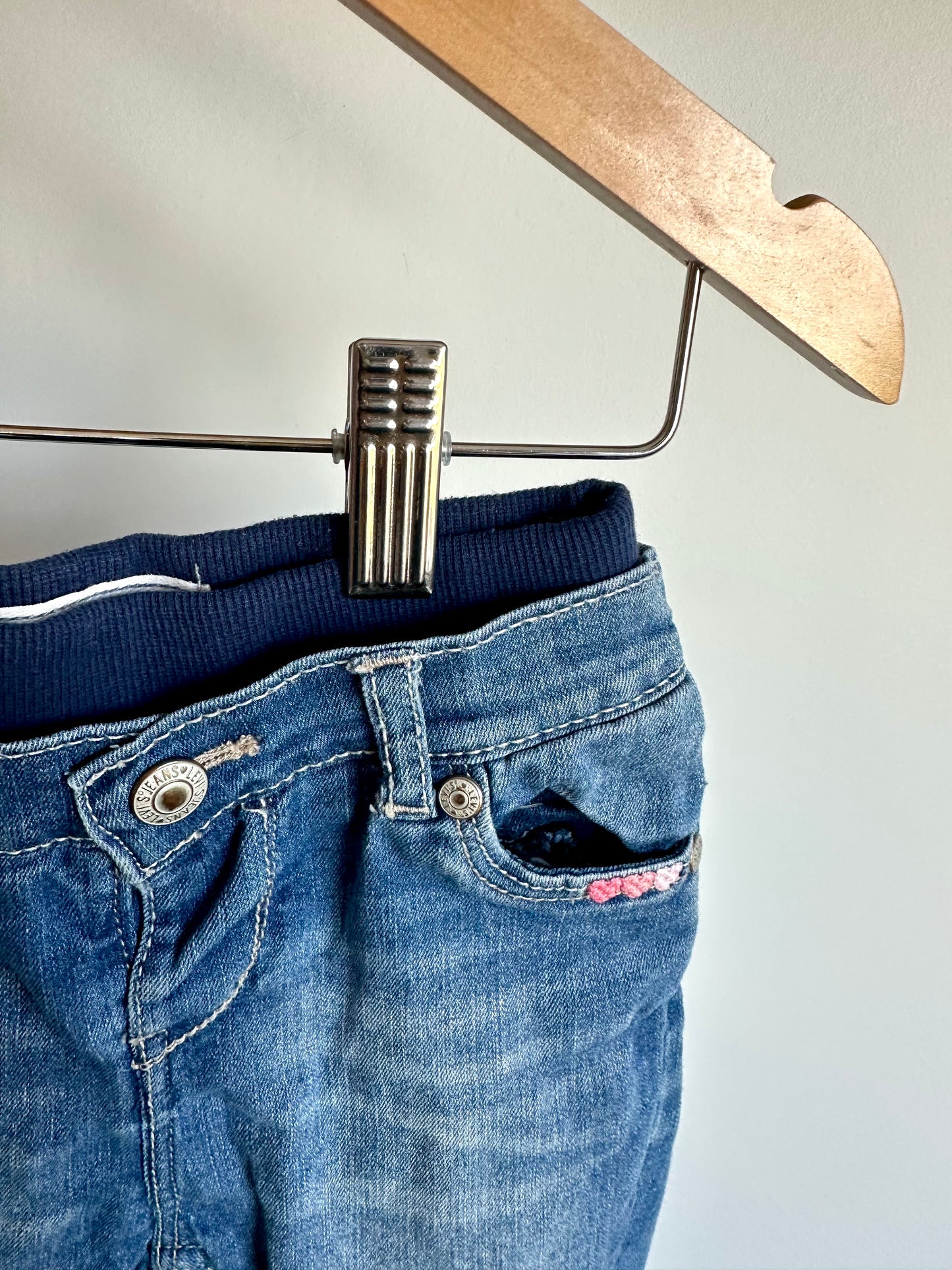 Levi Cropped Jeans / 24m