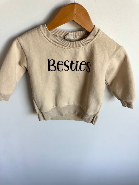 Besties Sand Crewneck(PLAY) / 2T