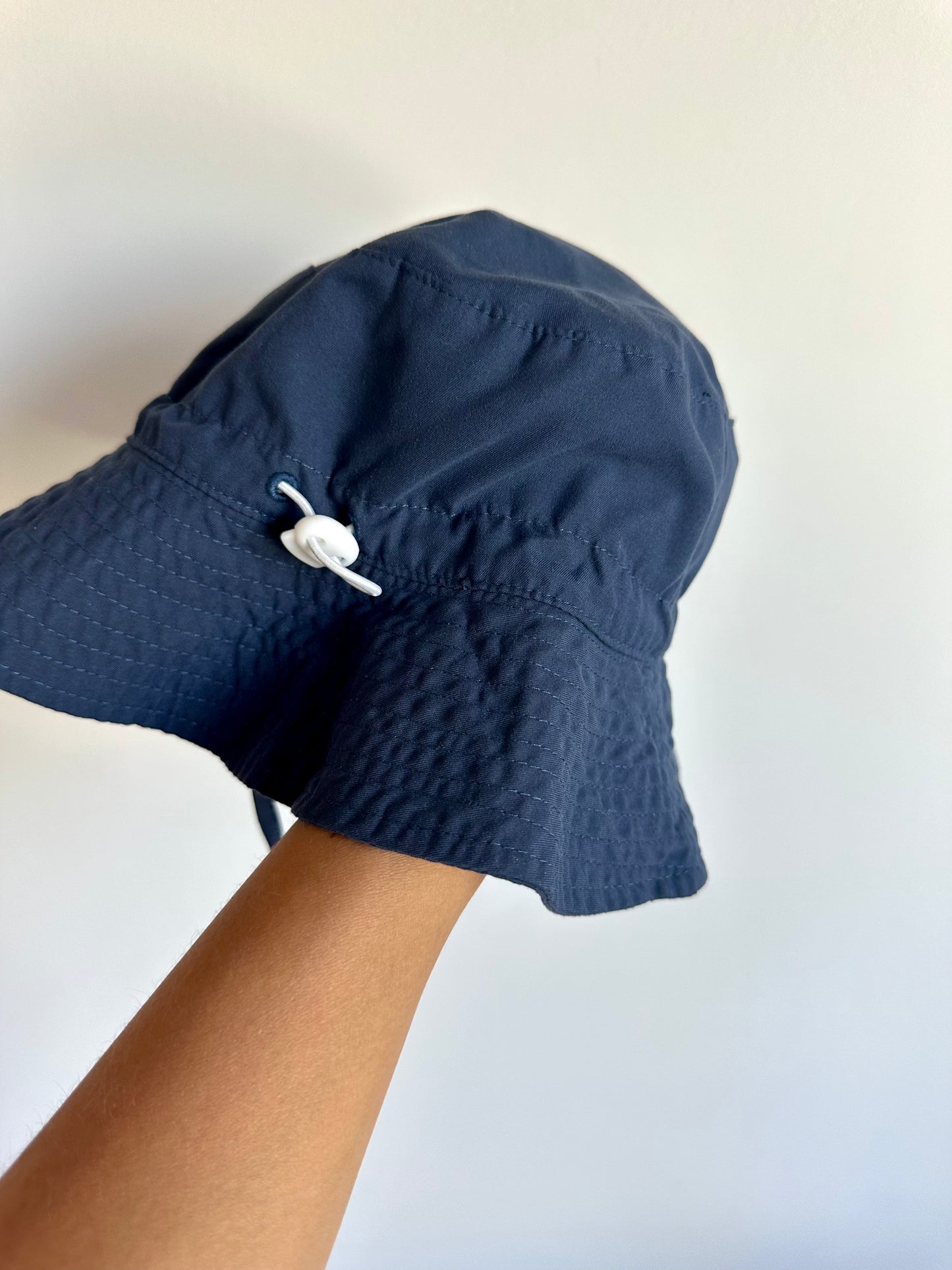 Navy Bucket Hat / 18-24m
