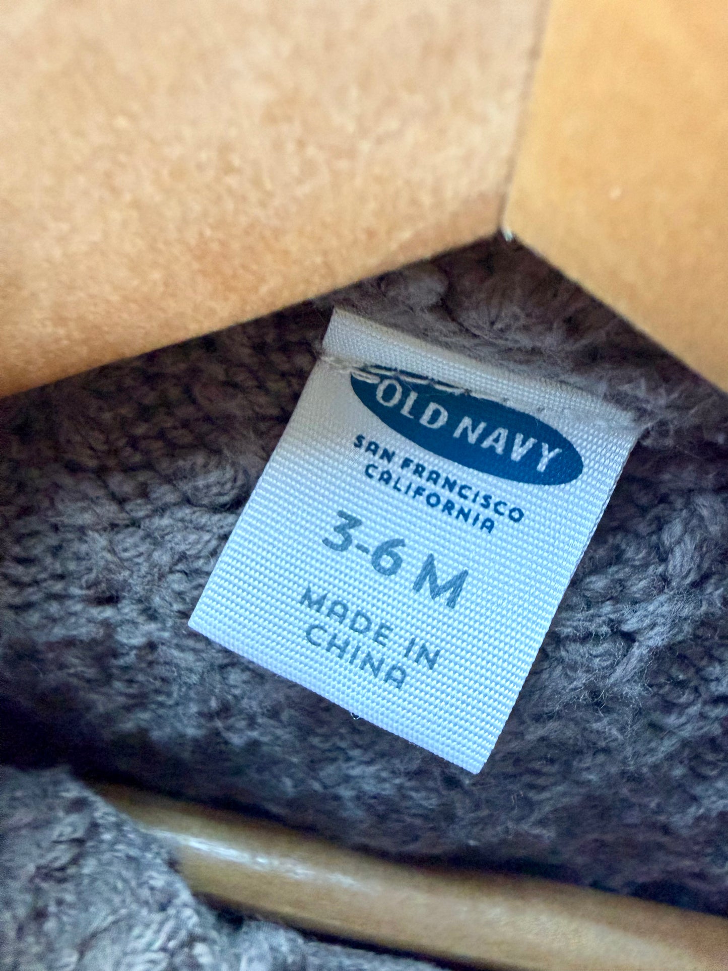 Brown Hood Sweater / 3-6m
