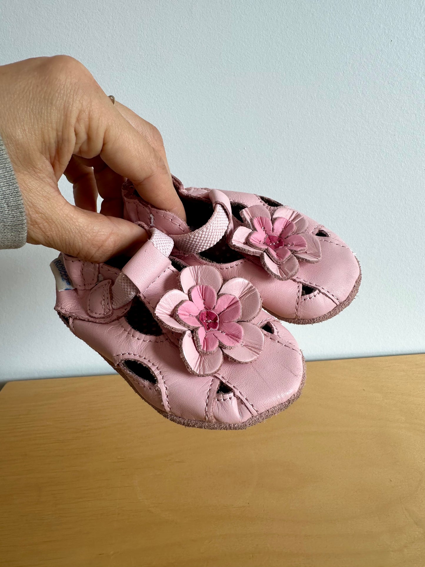 Pink Floral Sandals / 6-12m