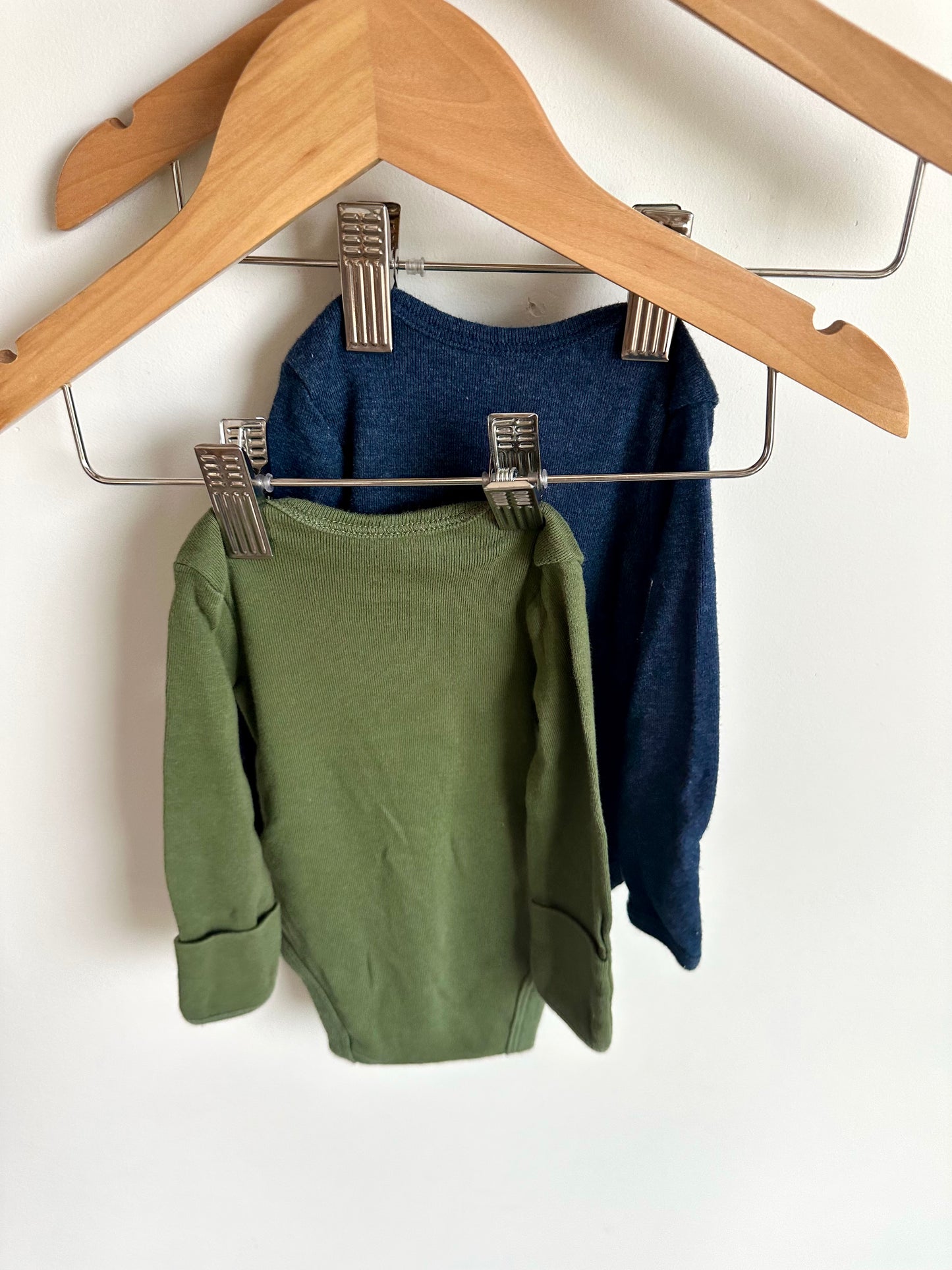 Set of 2 Newborn Long Sleeve Bodysuits / 0m