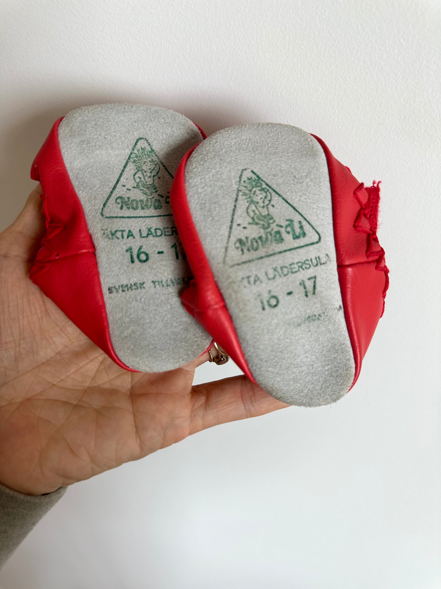 Red Knit Leather Soft Sole Shoes / Size 1-2 Infant