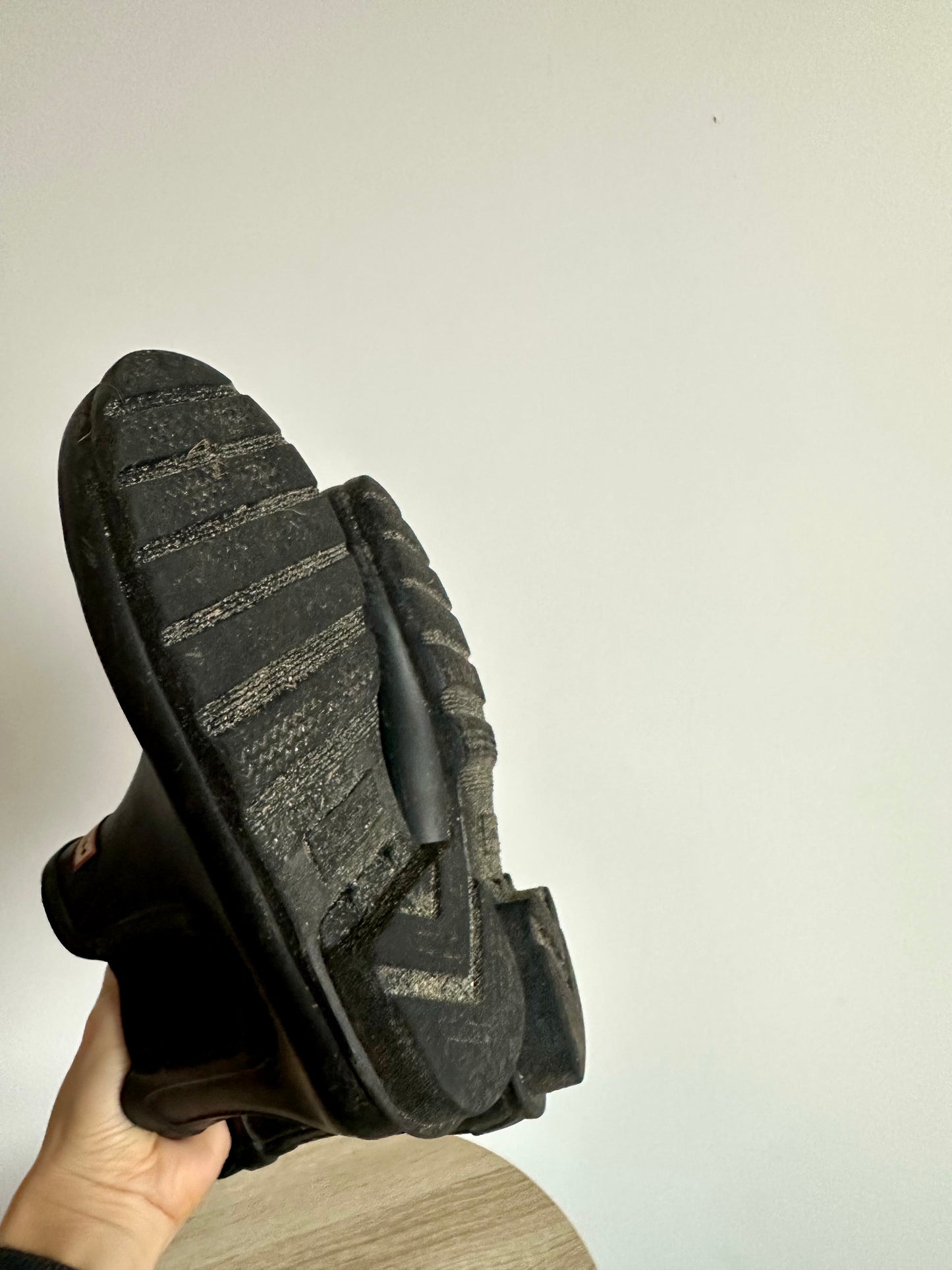 Hunter Black Boots / Size 2 Big Kids?